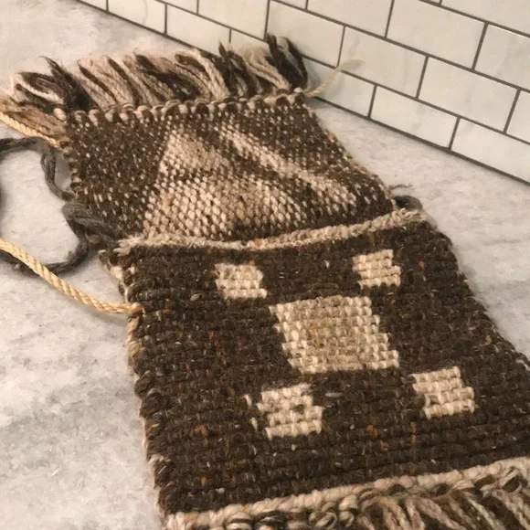 Southwestern Shoulder Bag Womens Tan Brown Handwoven Fringe Woven Southwestern - Picture 7 of 9